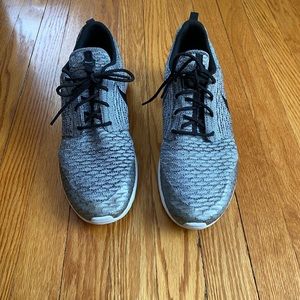 Nike sneakers size 11.5